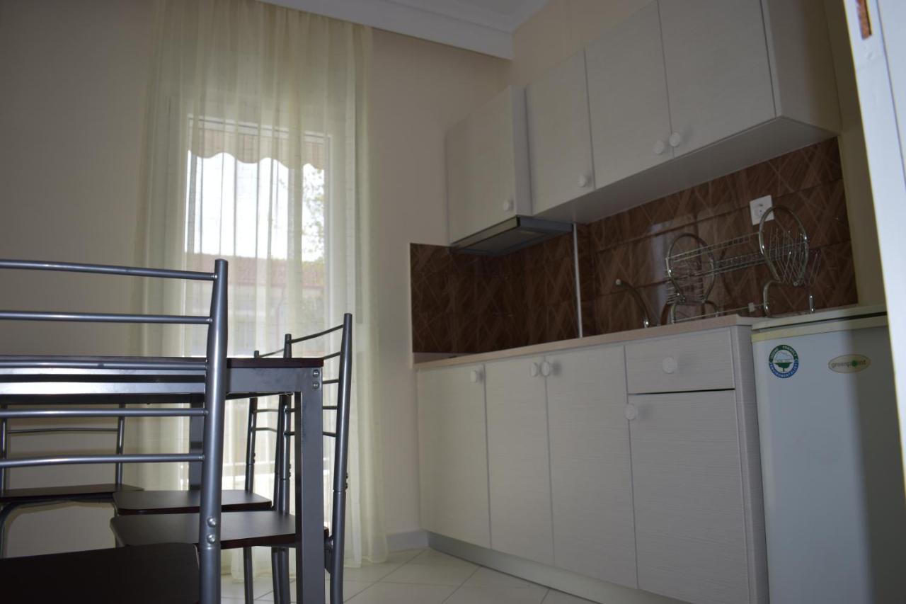 Nearby The Sea Apartment Asproválta Luaran gambar